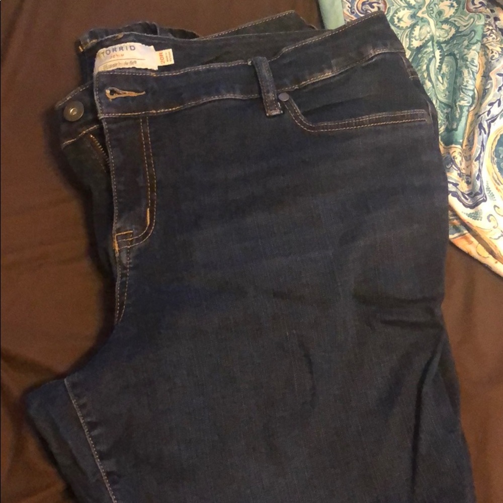 Relaxed boot cut jeans
